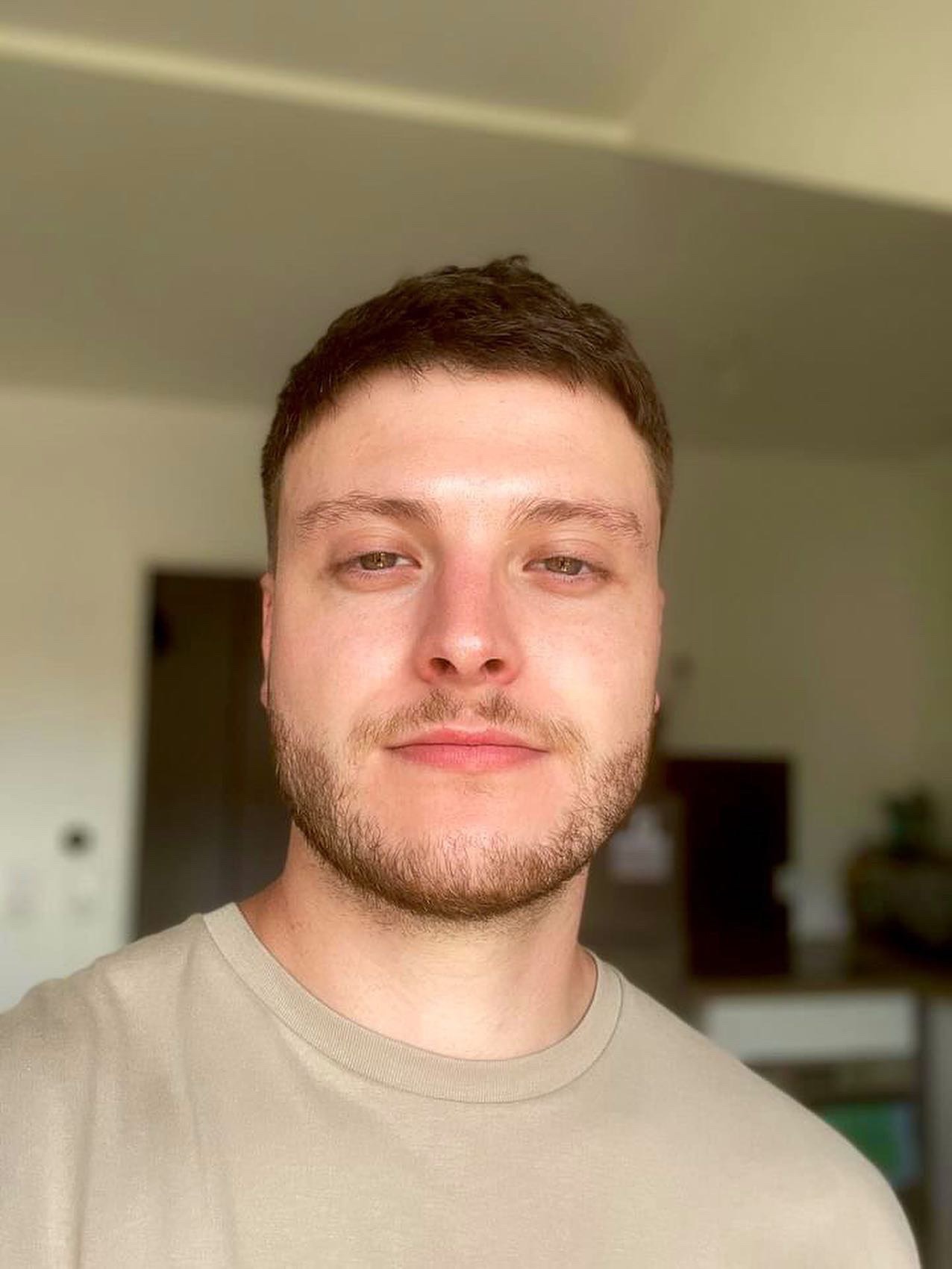 Profil de Kurt, 26 ans, Célibataire Suisse à Zénauva