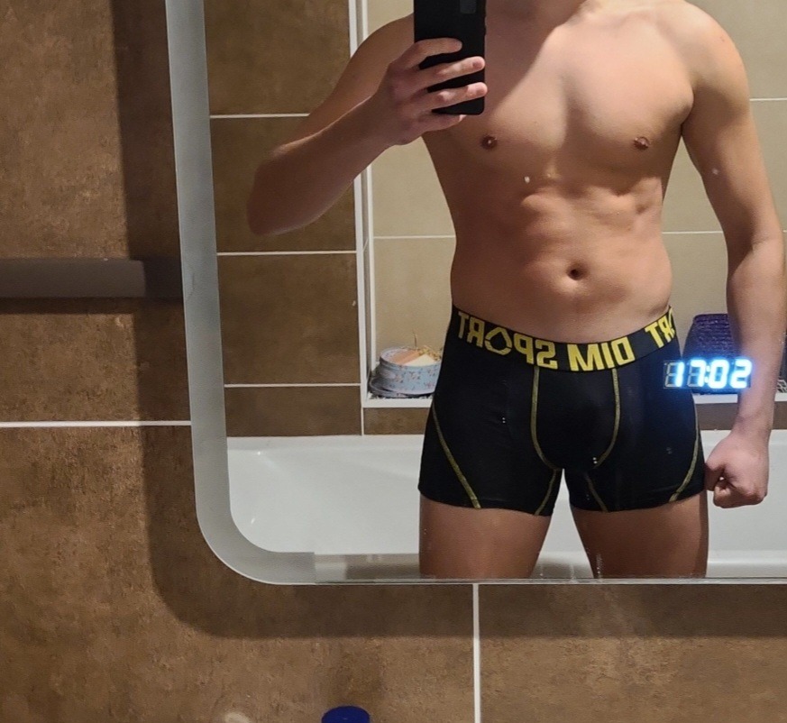 Profil de Chester, 24 ans, Célibataire Suisse à Widen