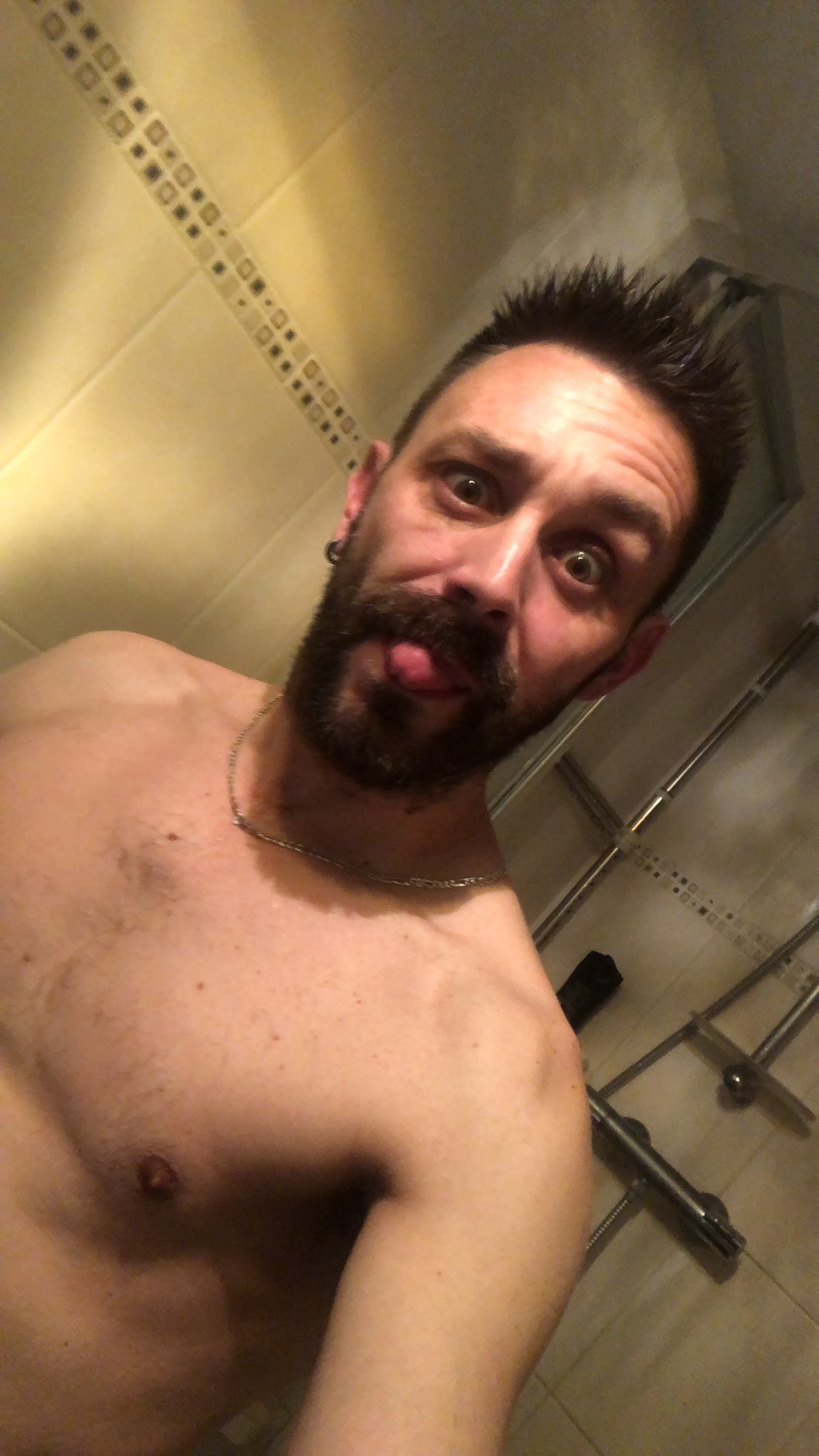 Profil de Ichame, 41 ans, Célibataire Suisse à Cormagens