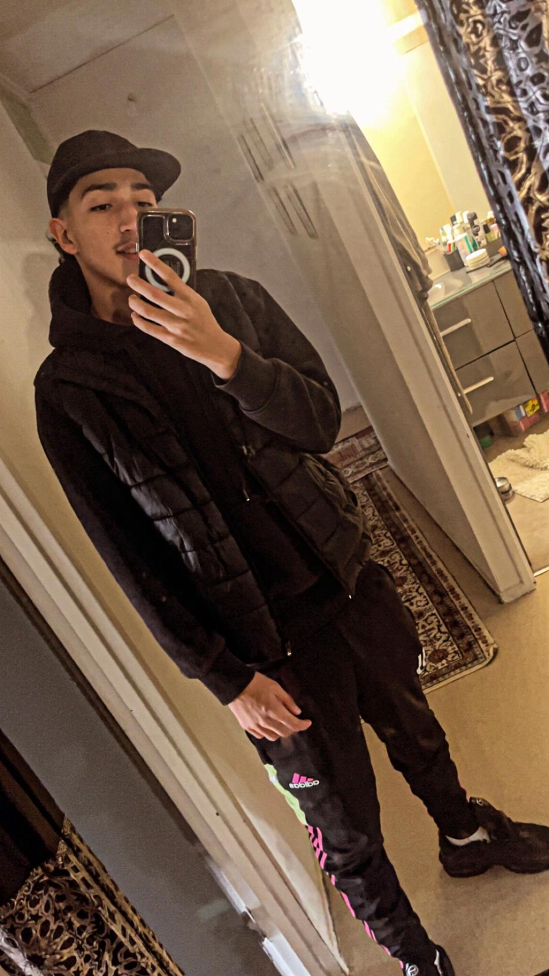 Profil de Cornelis, 19 ans, Célibataire Suisse à Niederteufen