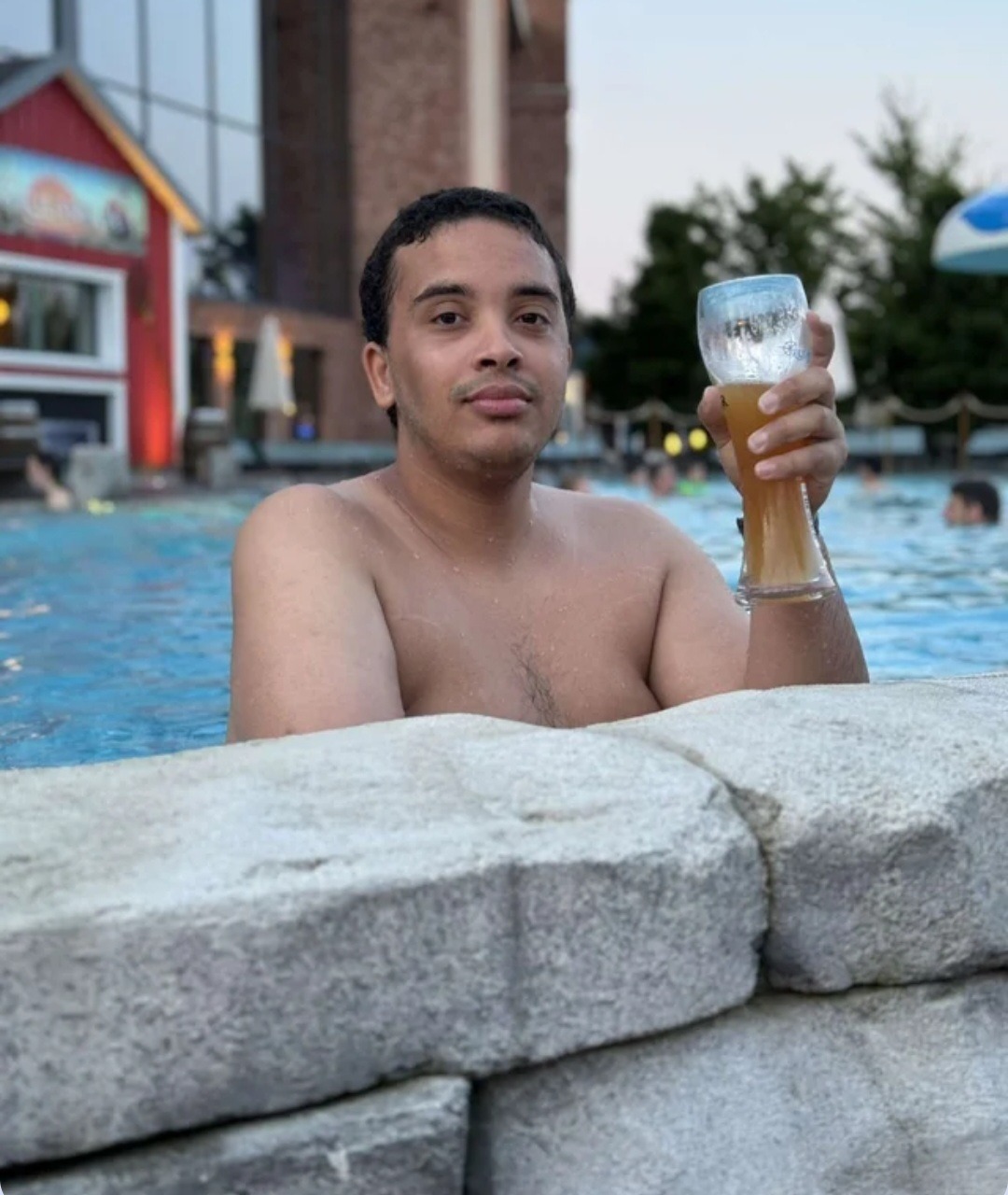 Profil de Lazare, 24 ans, Célibataire Suisse à Wäldi