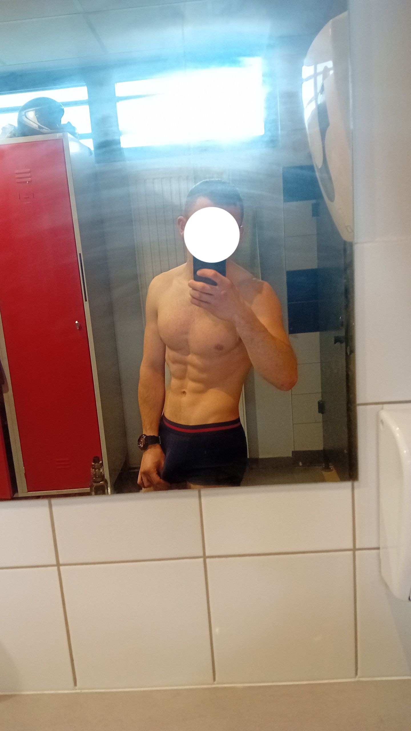 Profil de Largo, 22 ans, Célibataire Suisse à Hermrigen