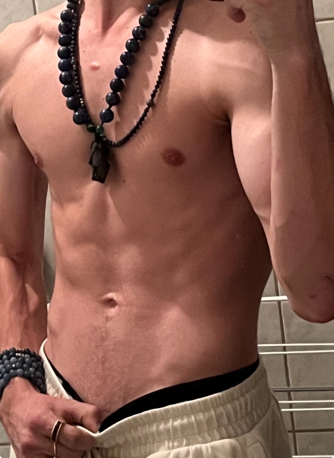 Profil de Louison, 20 ans, Célibataire Suisse à Rossenges
