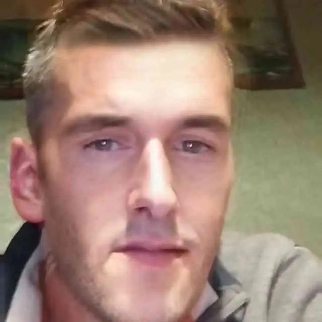 Profil de Attilio, 35 ans, Célibataire Suisse à Arosa