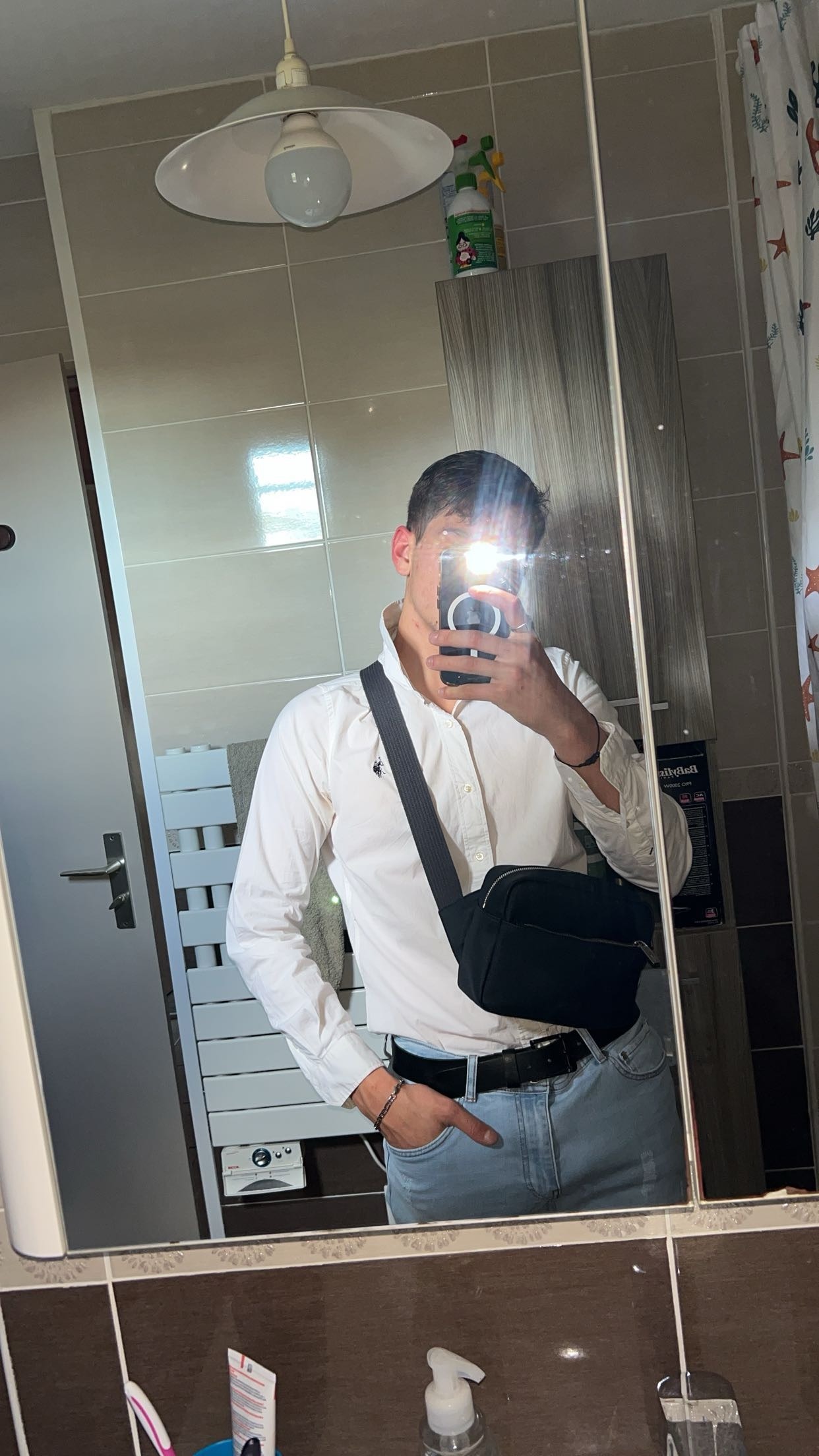 Profil de Léopold, 21 ans, Célibataire Suisse à Tüscherz-Alfermée