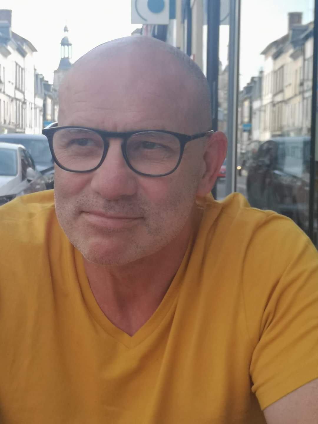 Profil de Semi, 55 ans, Célibataire Suisse à Rheinau