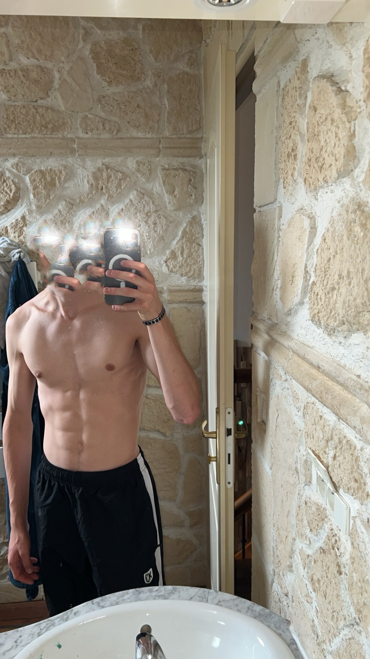 Profil de Nebil, 19 ans, Célibataire Suisse à Appenzell Meistersrüte