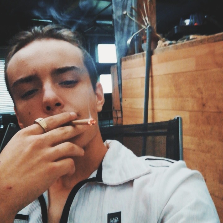 Profil de Divin, 20 ans, Célibataire Suisse à Lurtigen