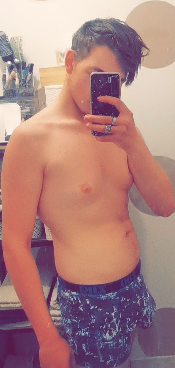 Profil de Sayan, 20 ans, Célibataire Suisse à Montet (Glâne)