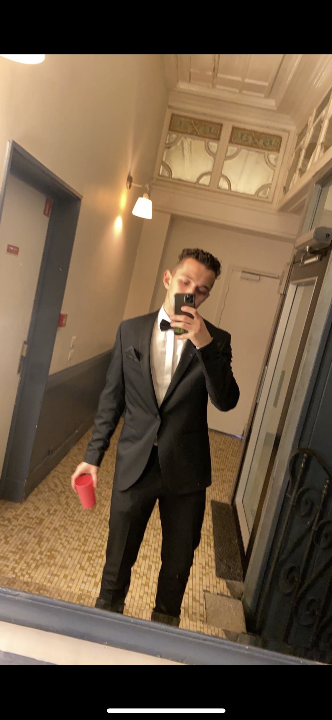 Profil de Jehiel, 19 ans, Célibataire Suisse à Fully