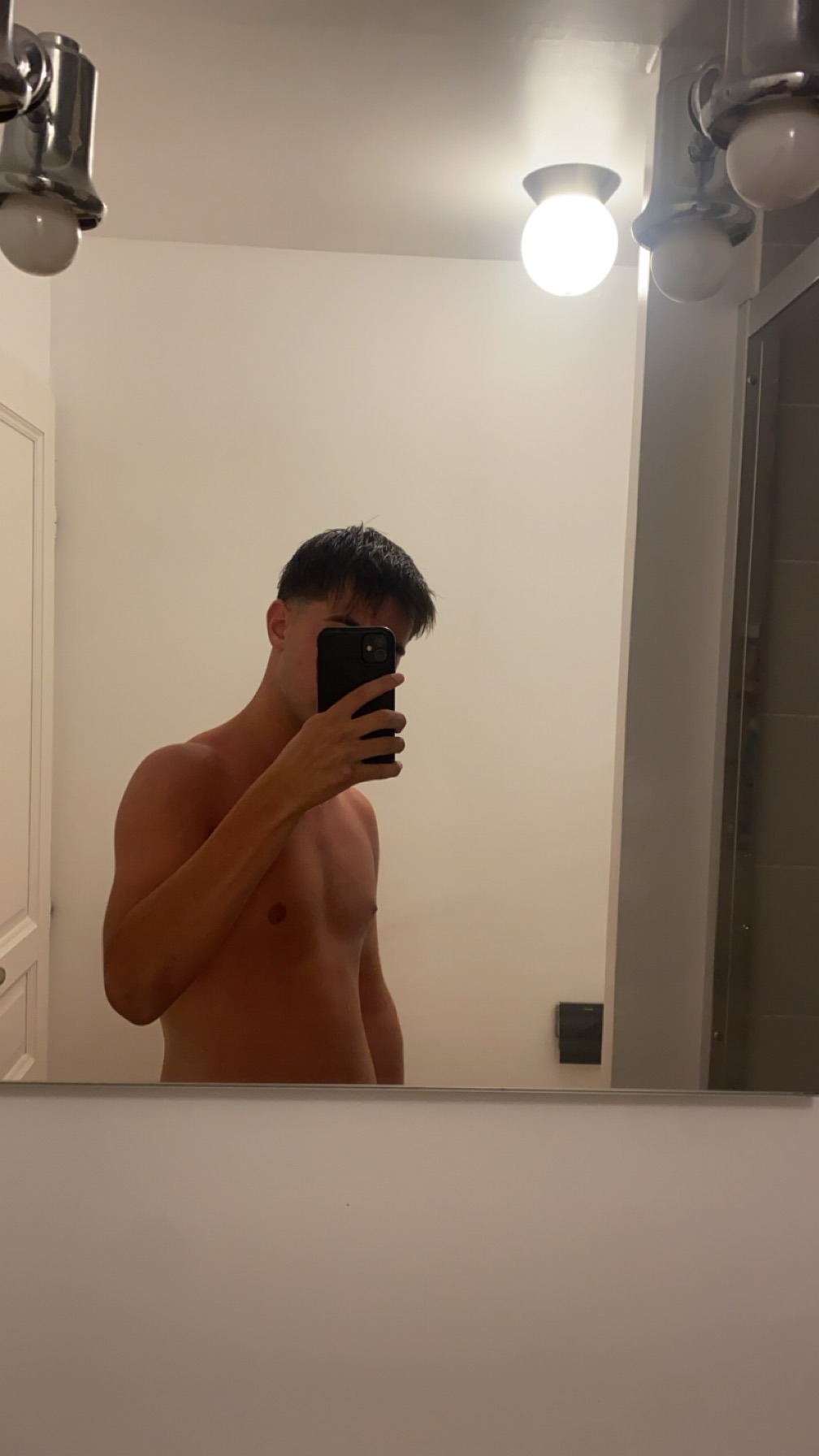 Profil de Joevin, 19 ans, Célibataire Suisse à Gänsbrunnen