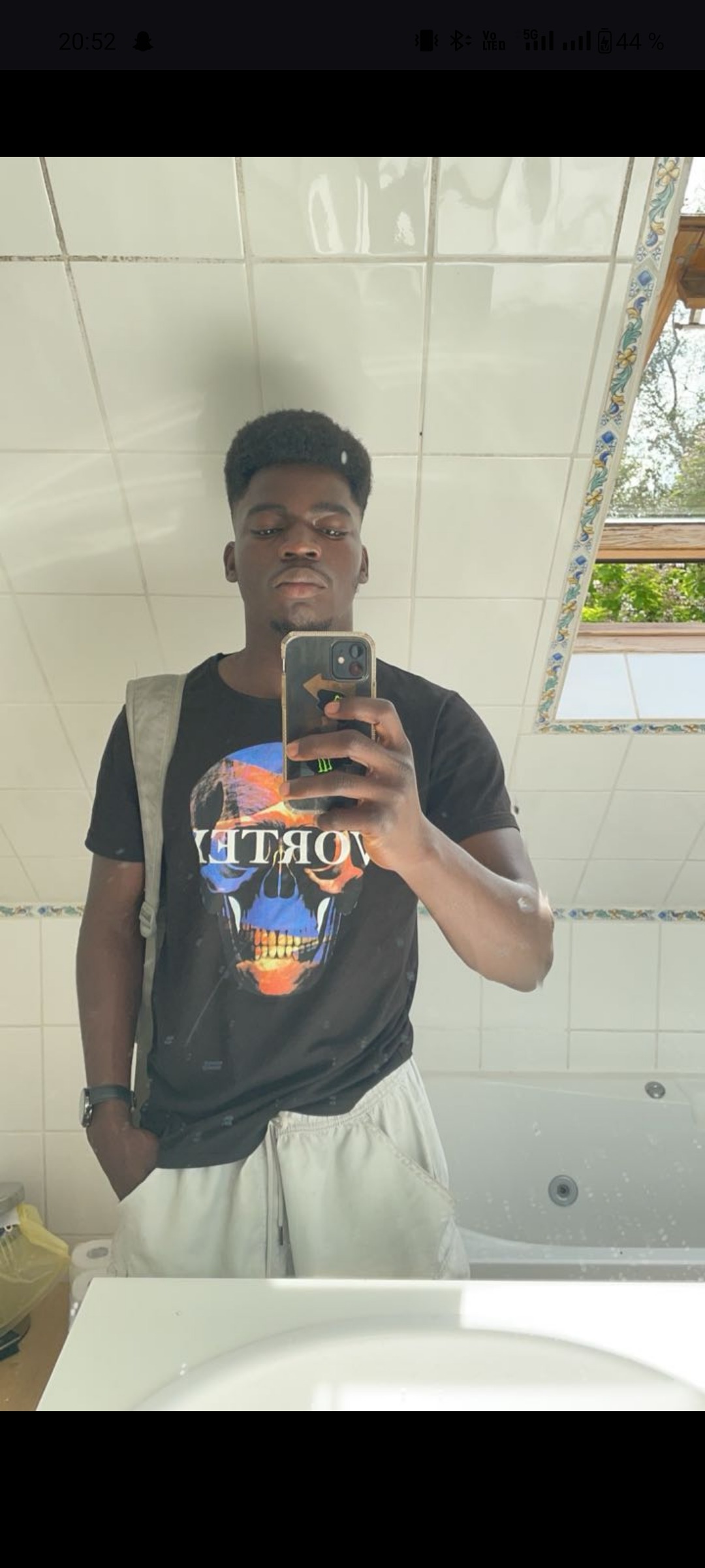 Profil de Djayson, 25 ans, Célibataire Suisse à Laura
