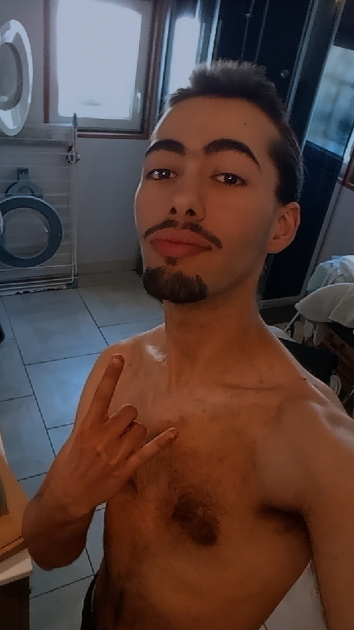Profil de Tommy, 22 ans, Célibataire Suisse à Salouf