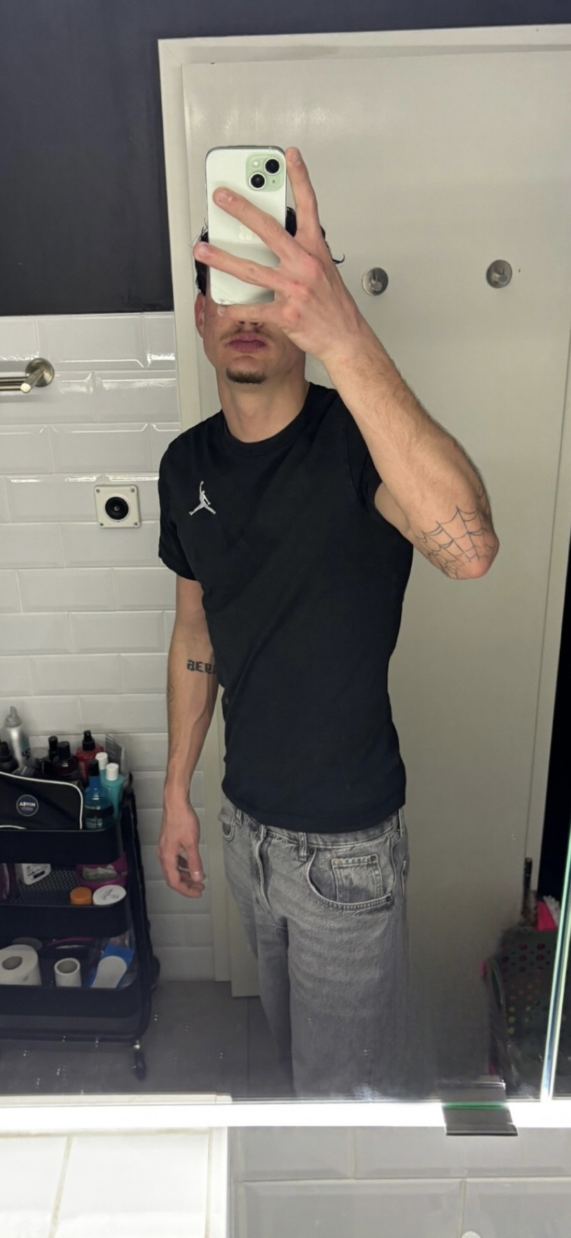 Profil de Fousseny, 21 ans, Célibataire Suisse à Guschelmuth