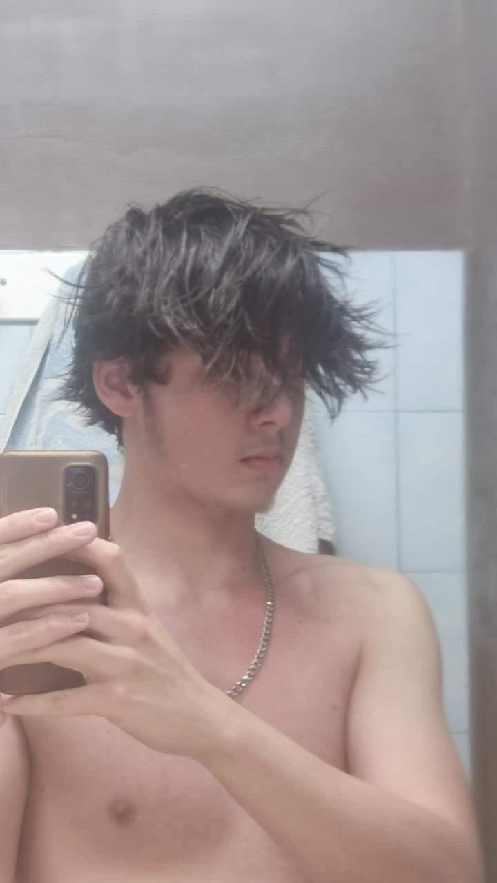 Profil de Jean-florent, 19 ans, Célibataire Suisse à Courcelon