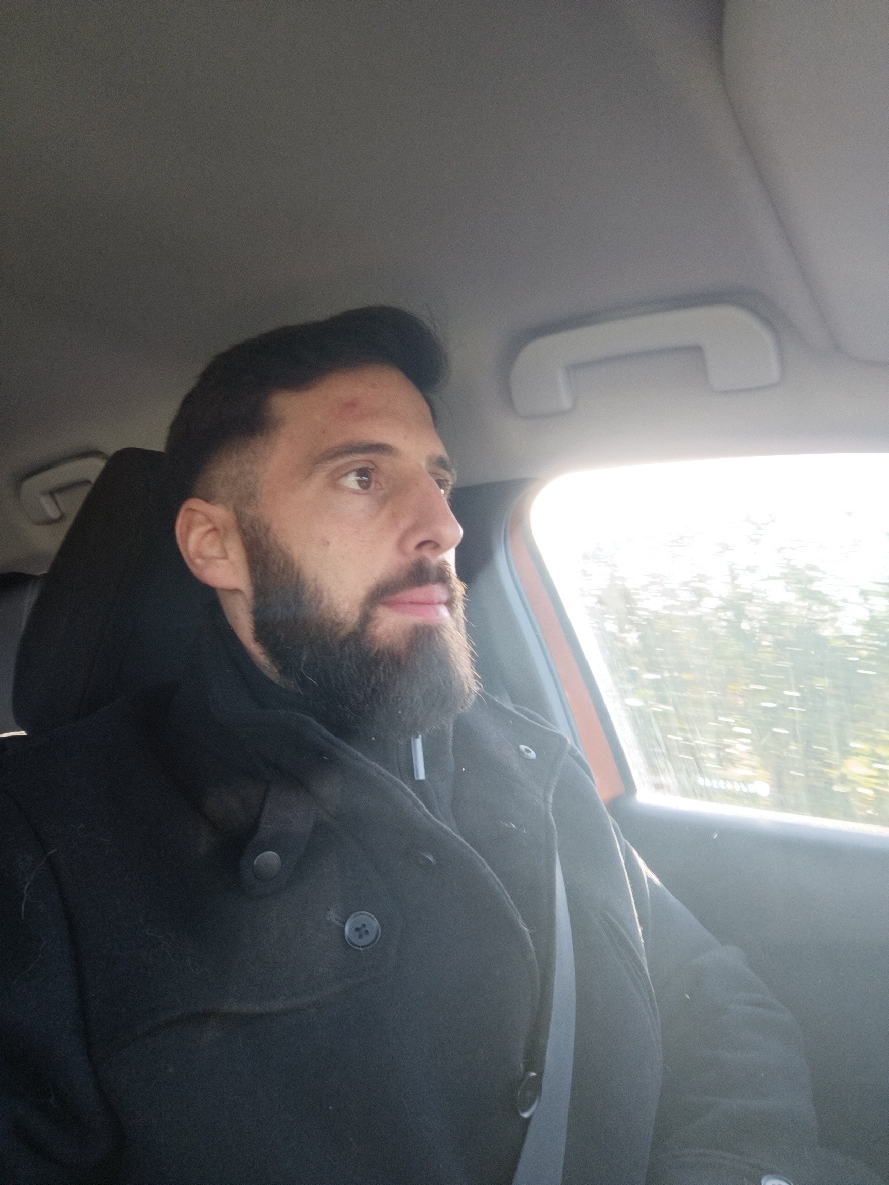 Profil de Binyamin, 31 ans, Célibataire Suisse à Colla