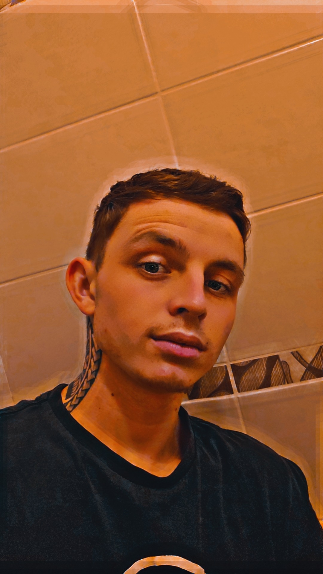 Profil de Tertullien, 23 ans, Célibataire Suisse à Oberwil-Lieli