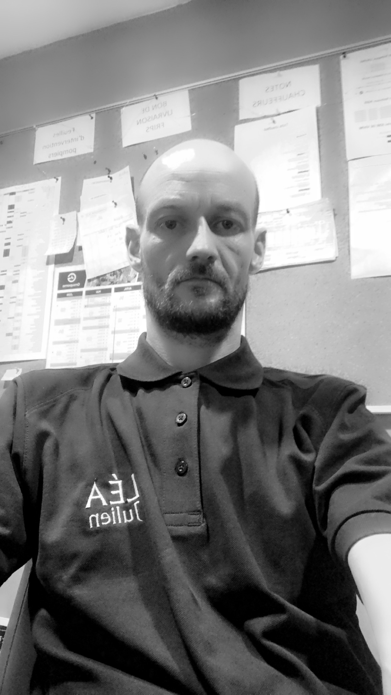 Profil de Tymothee, 39 ans, Célibataire Suisse à Hüntwangen