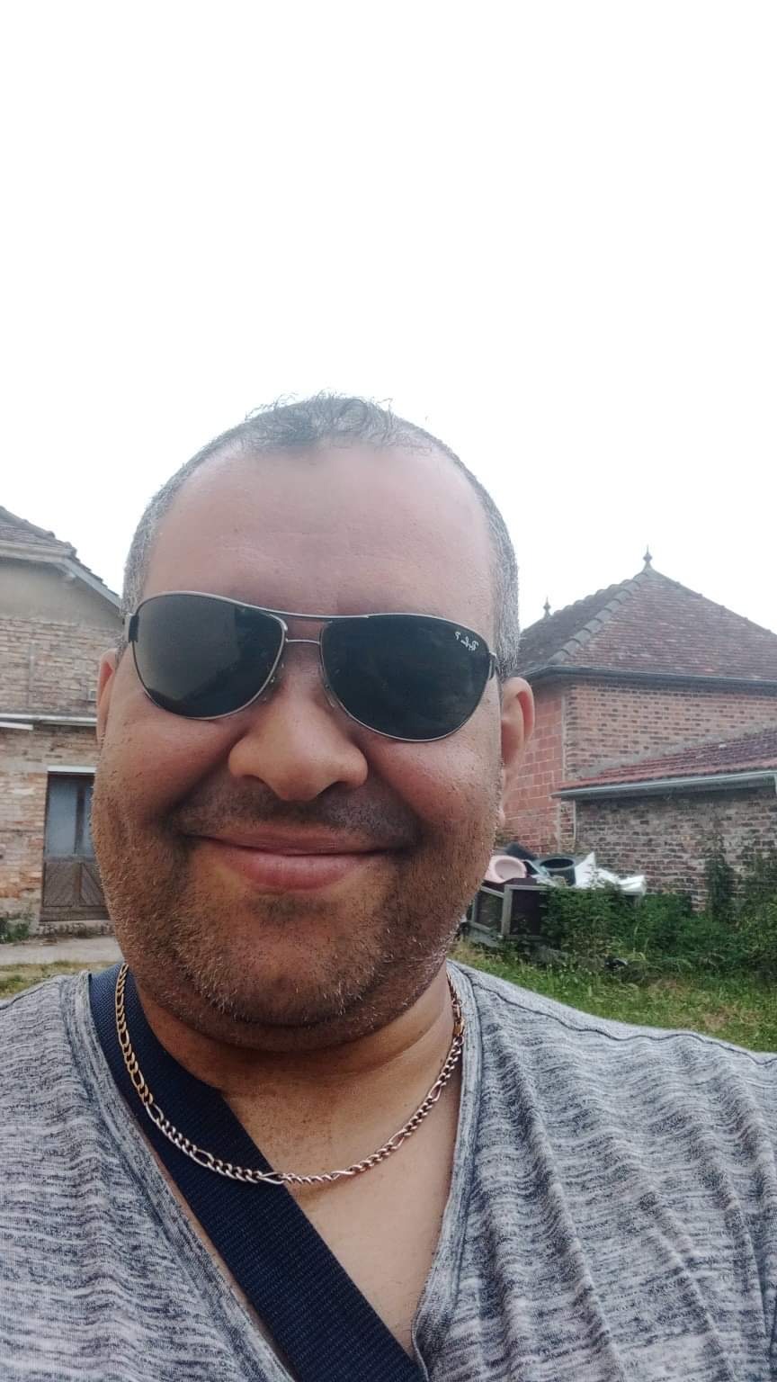 Profil de Loni, 53 ans, Célibataire Suisse à Oleyres