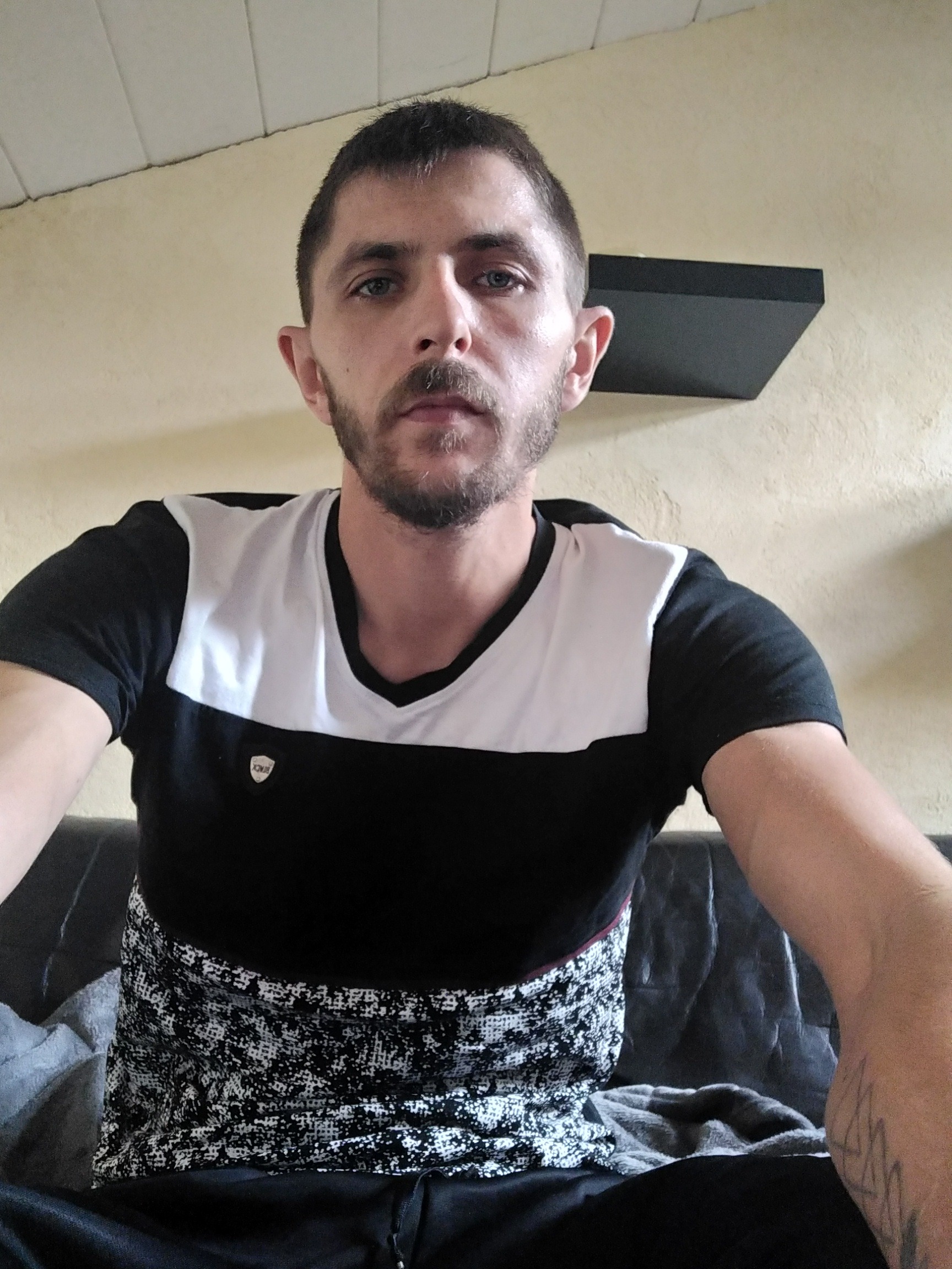 Profil de Badr-eddine, 34 ans, Célibataire Suisse à Attiswil