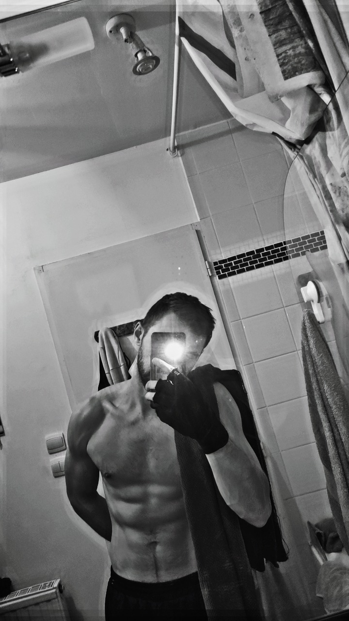 Profil de Keliann, 26 ans, Célibataire Suisse à Montet (Glâne)