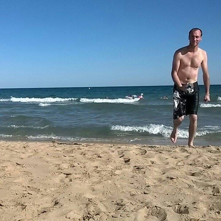 Profil de Atman, 45 ans, Célibataire Suisse à Salouf