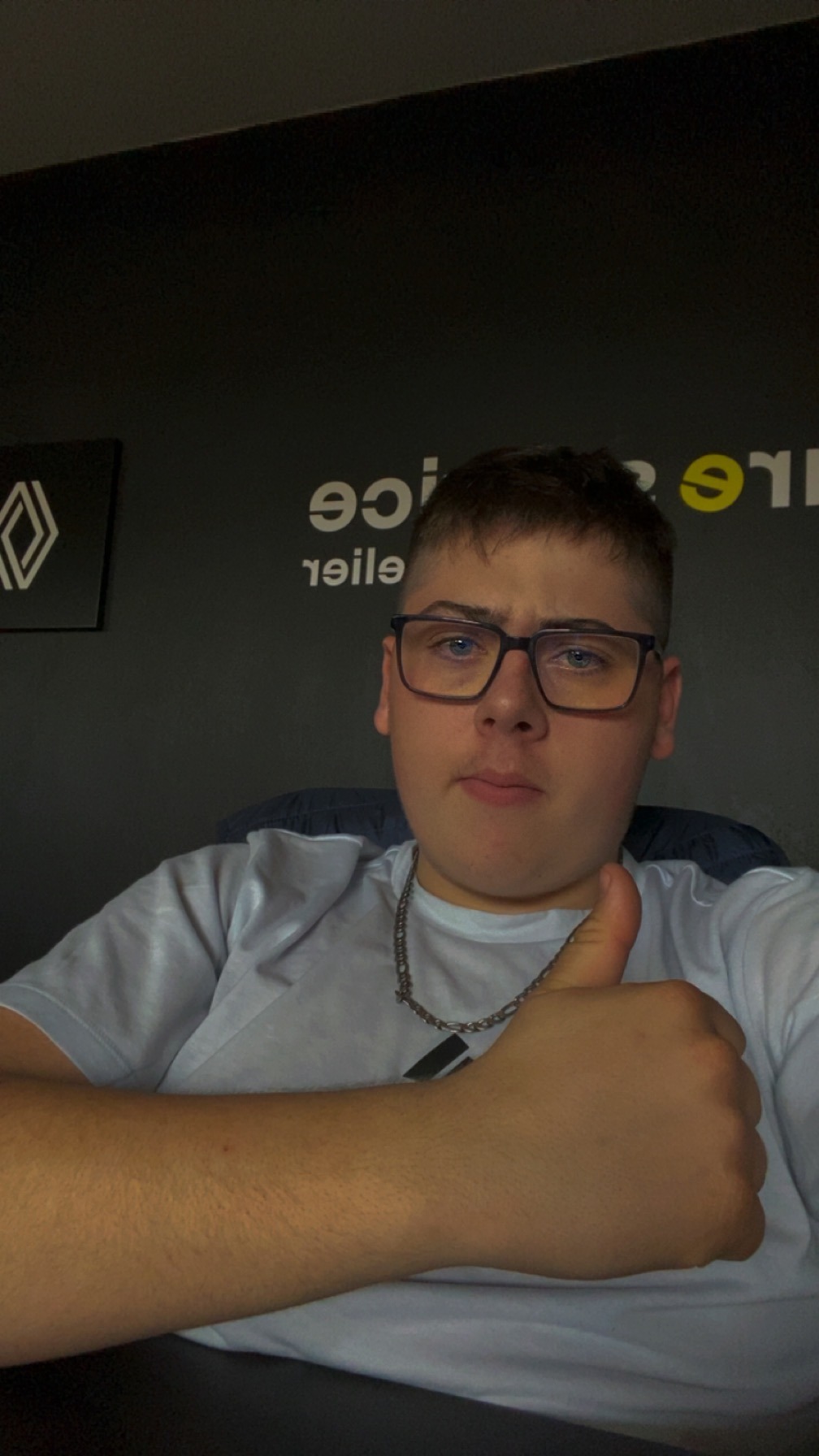 Profil de Youness, 25 ans, Célibataire Suisse à Aesch ZH