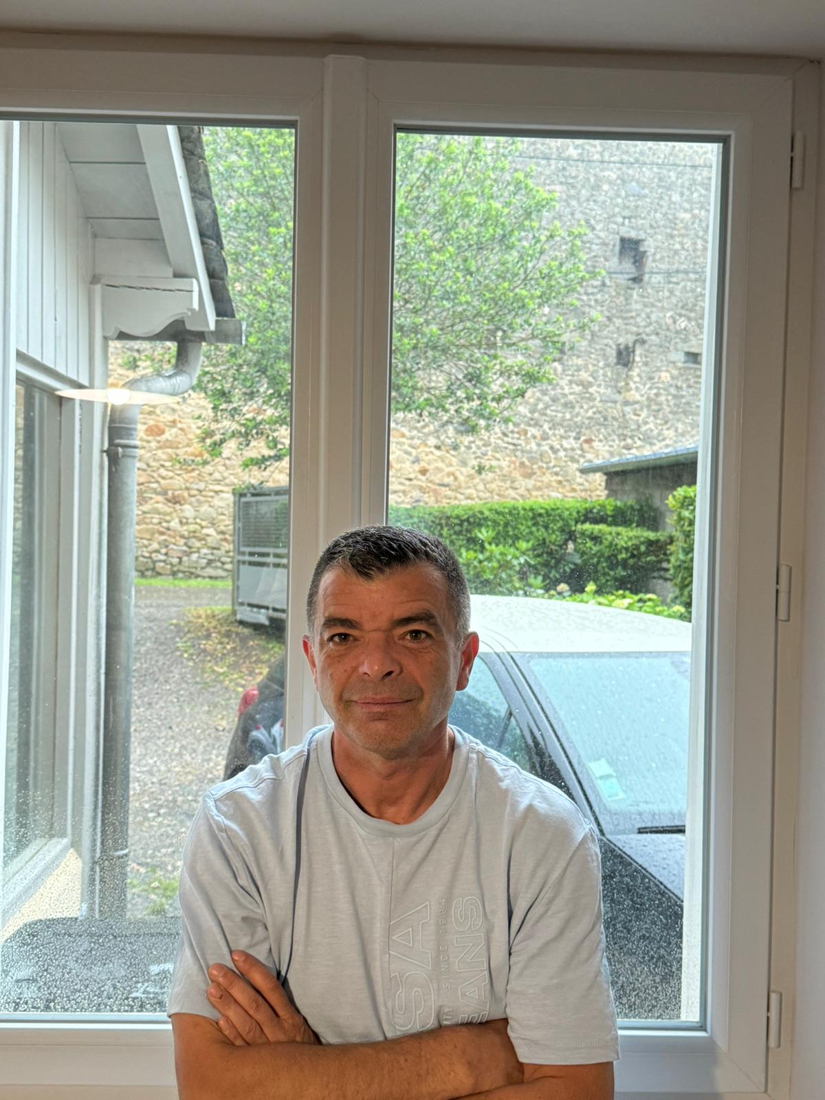 Profil de Aidan, 50 ans, Célibataire Suisse à Pringy