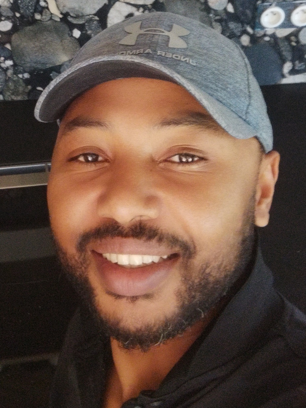Profil de Candide, 40 ans, Célibataire Suisse à Utzigen