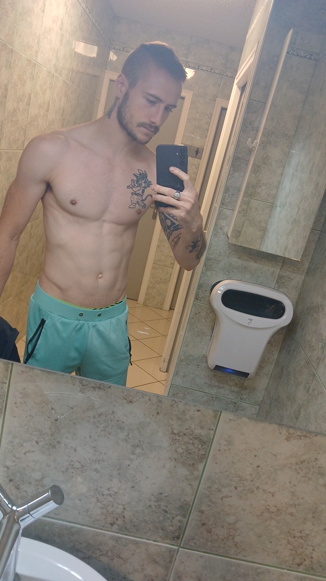Profil de Ilyam, 26 ans, Célibataire Suisse à Ulrichen